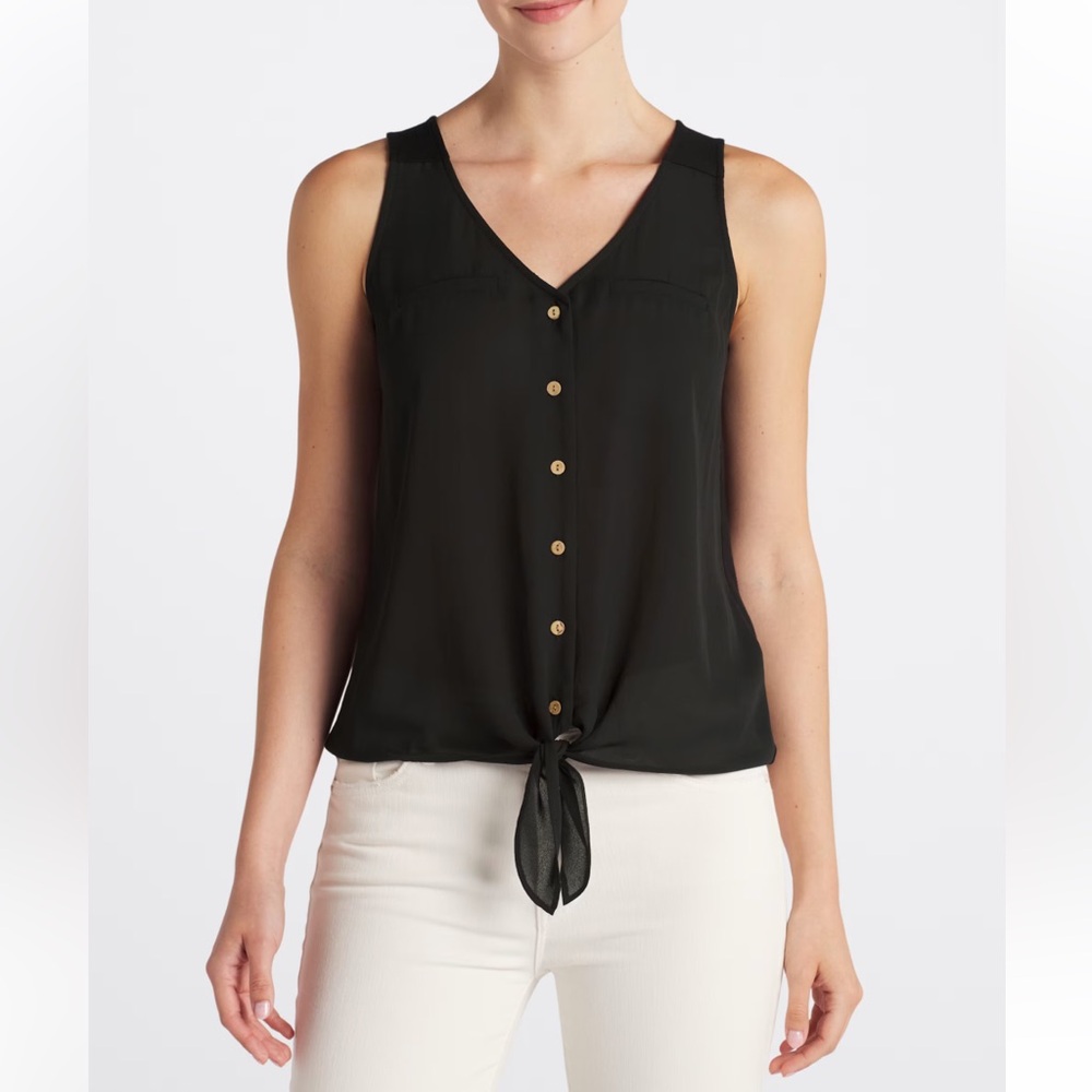 Elegant Button Down Tie Top 🖤